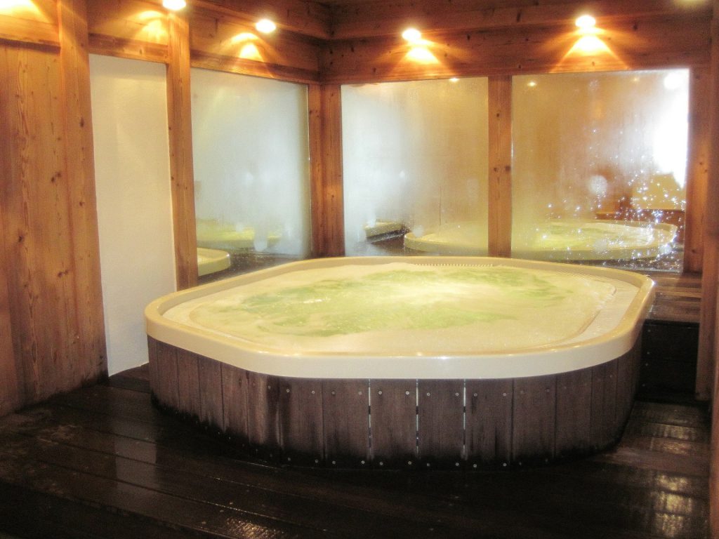 spa-jacuzzi