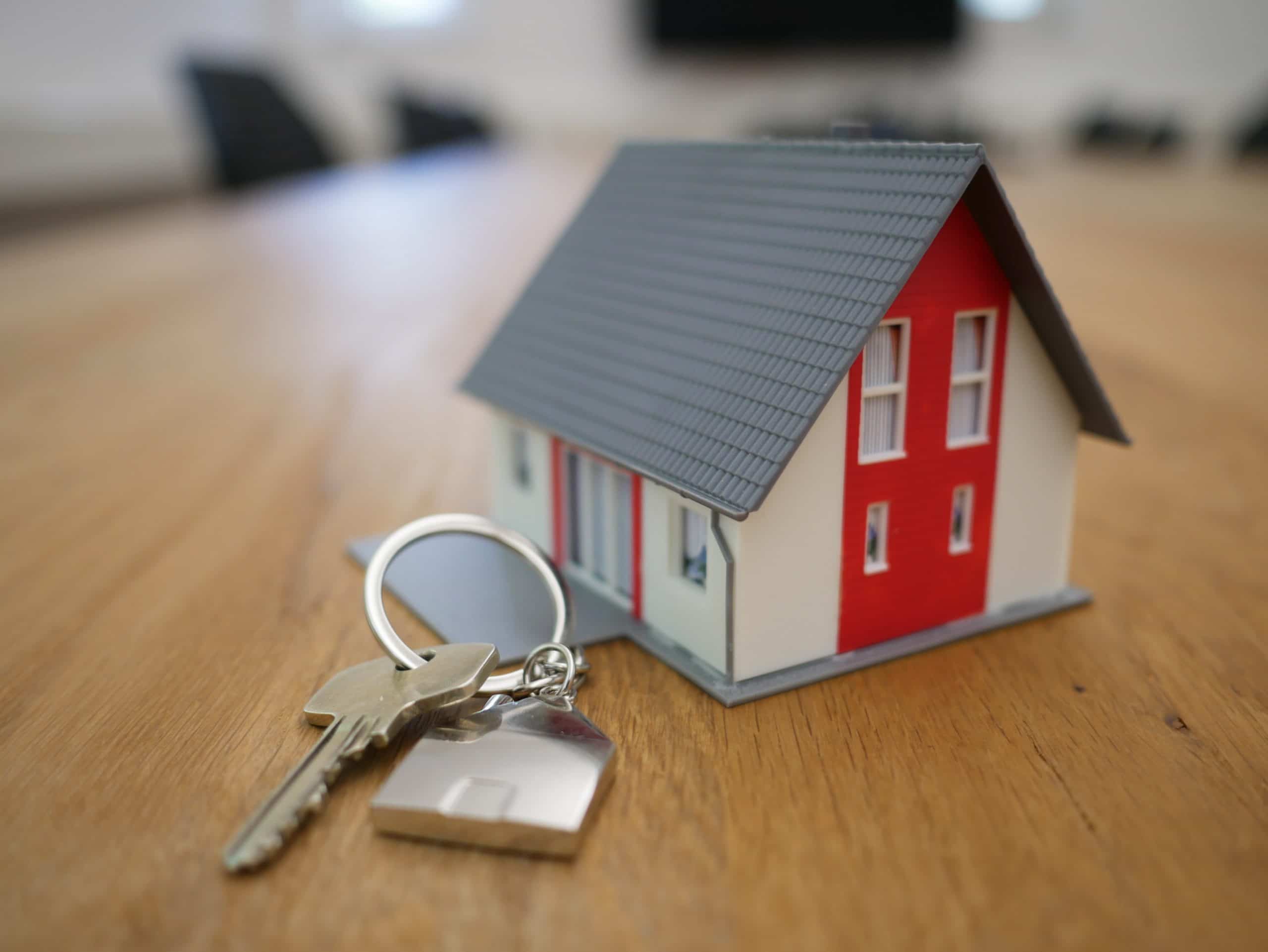Quand prévenir le locataire de la vente du logement ?