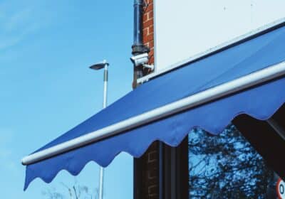 Comment réparer un store banne ?