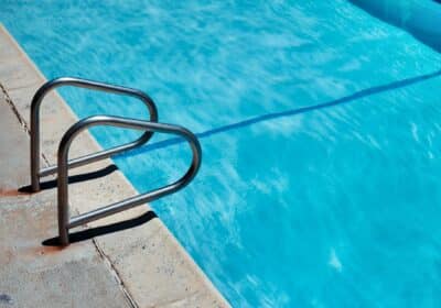 Combien de temps pour installer une piscine coque ?